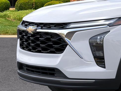 New 2026 Chevrolet Trax LT image 15