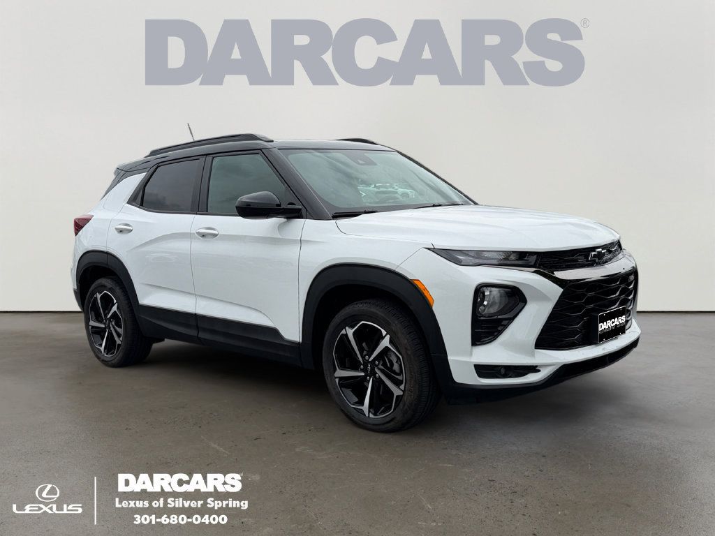 Used 2023 Chevrolet TrailBlazer RS w/ Sun and Liftgate Package AWD/4WD image 1