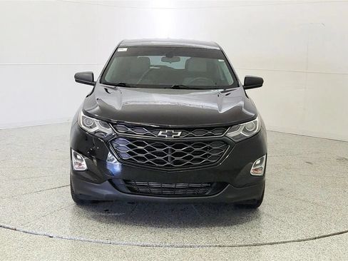 Used 2019 Chevrolet Equinox LS w/ LPO, Blackout Package FWD image 2