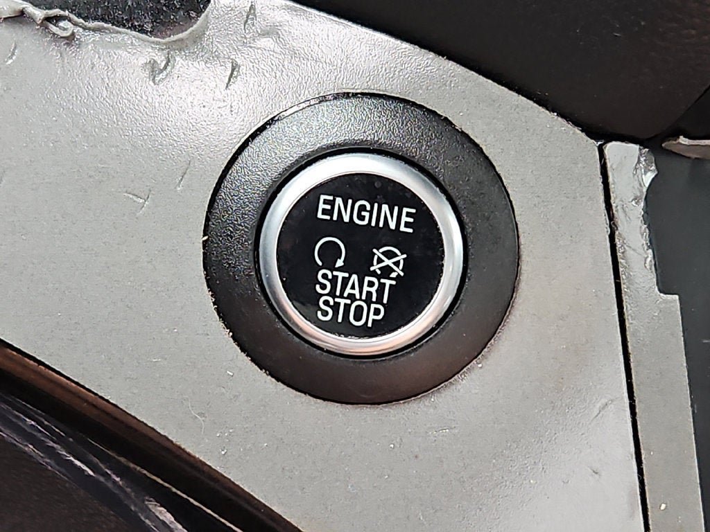 Used 2017 Ford Escape Titanium FWD image 23