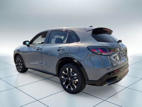 New 2026 Honda HR-V EX-L image 3