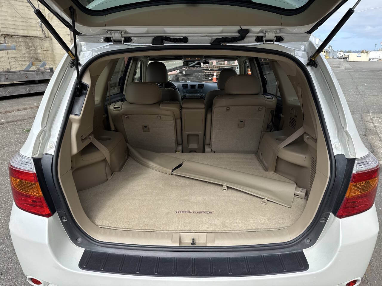 Used 2008 Toyota Highlander Limited AWD/4WD image 20