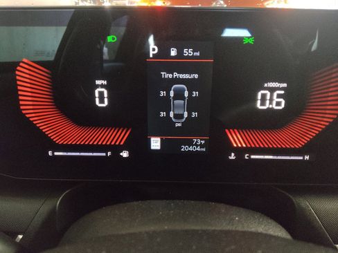 Used 2025 Kia K4 FWD image 23