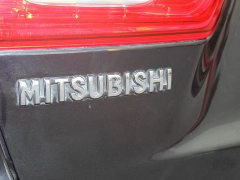 Used 2019 Mitsubishi Outlander Sport SE FWD image 9