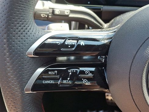 Certified 2024 Mercedes-Benz GLA 250 4MATIC image 21