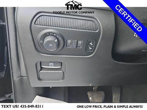 Used 2022 Jeep Wagoneer Series III w/ Premium Group I image 26