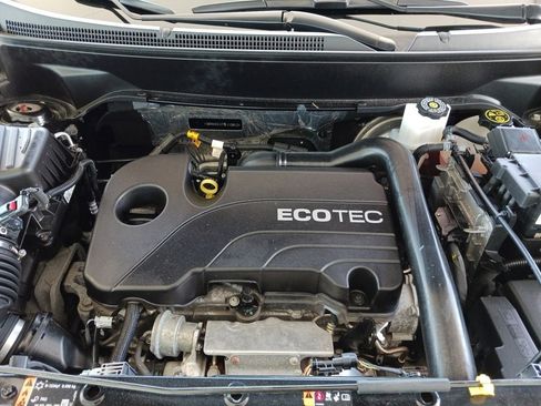 Used 2022 Chevrolet Equinox LT image 32