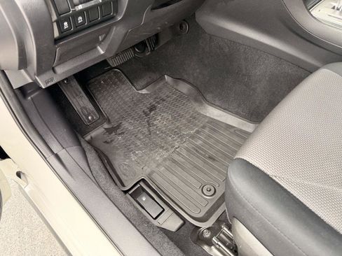 Certified 2023 Subaru Crosstrek 2.0i image 20