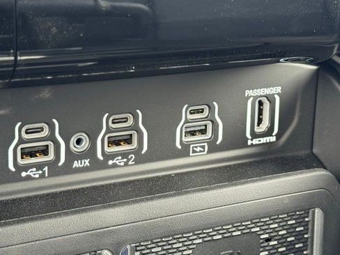 New 2026 RAM 2500 Limited AWD/4WD image 25