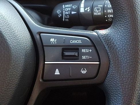 Used 2025 Honda CR-V EX image 23