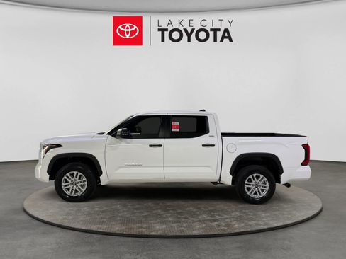 New 2026 Toyota Tundra SR5 w/ SR5 Convenience Package AWD/4WD image 3