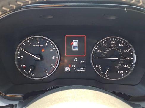 Used 2025 Subaru Legacy Premium AWD/4WD image 6