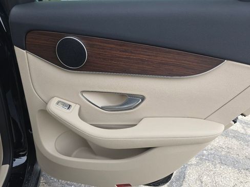 Certified 2022 Mercedes-Benz GLC 300 4MATIC image 24