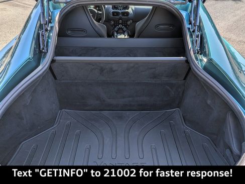 Used 2022 Aston Martin V8 Vantage Coupe image 15