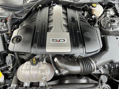 Used 2019 Ford Mustang GT image 32