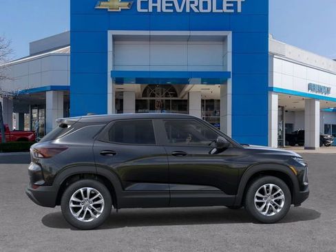 New 2026 Chevrolet TrailBlazer LS image 5