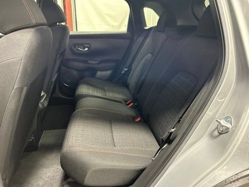 Used 2025 Honda HR-V Sport image 19