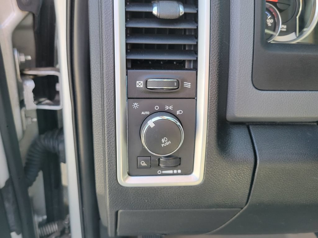 Used 2016 RAM 1500 Big Horn AWD/4WD image 15