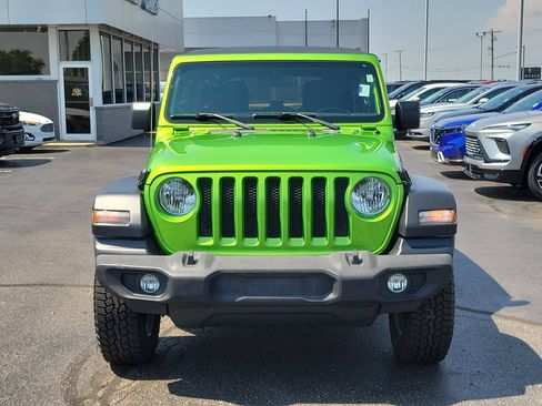 Used 2018 Jeep Wrangler Unlimited Sport S AWD/4WD image 2