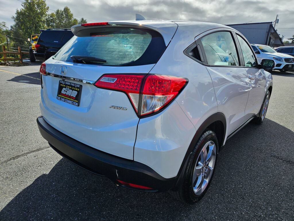 Used 2020 Honda HR-V LX image 4