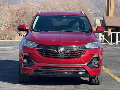 Used 2021 Buick Encore GX Select w/ Sport Touring Package image 2