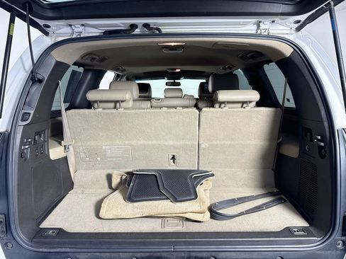 Used 2008 Toyota Sequoia Limited RWD image 29