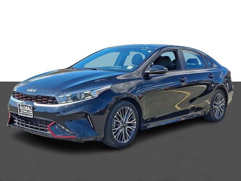 Used 2023 Kia Forte GT-Line image 3