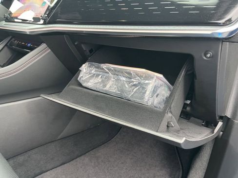 Used 2025 Jeep Wagoneer S Limited image 35