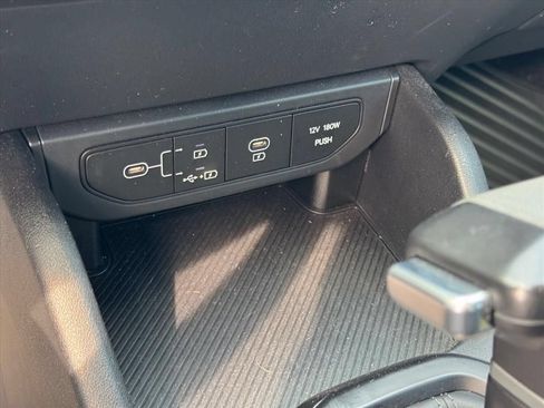 Certified 2025 Kia K4 FWD image 20