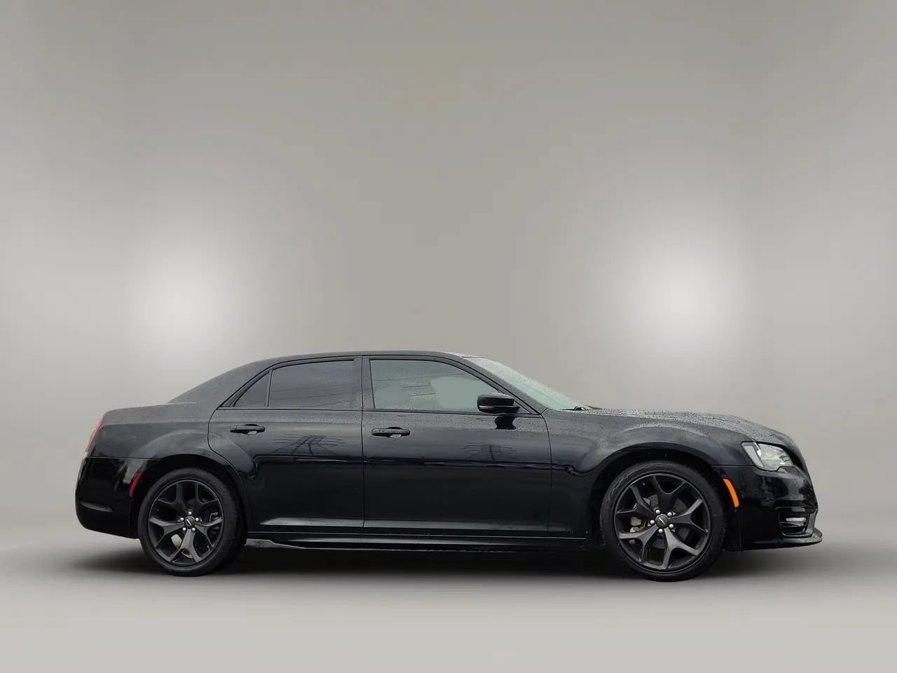 Used 2023 Chrysler 300 Touring L RWD image 20