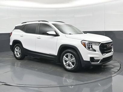 Used 2022 GMC Terrain SLE w/ Driver Convenience Package