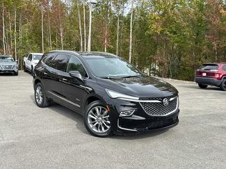 Used 2023 Buick Enclave Avenir w/ Avenir Technology Package video 2