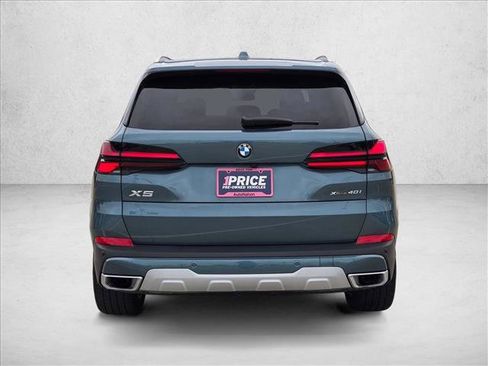 Used 2024 BMW X5 xDrive40i w/ Parking Assistance Package image 7