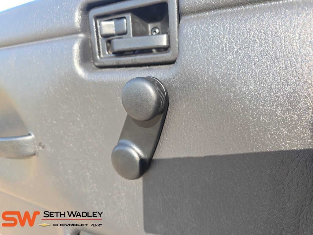 Used 2004 Jeep Wrangler 4WD image 22