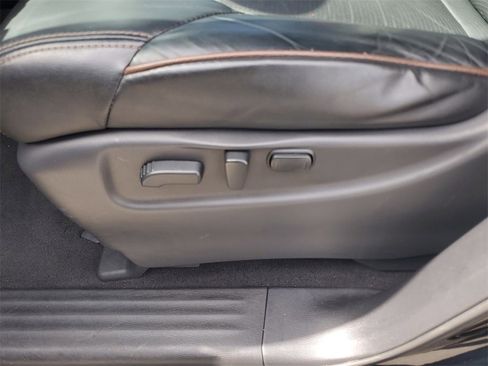 Used 2018 Nissan Armada SL w/ Moonroof Package image 23