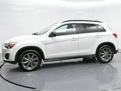 Used 2013 Mitsubishi Outlander Sport LE image 4