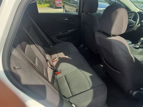 Certified 2025 Chevrolet Malibu LT image 76