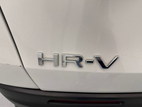 Used 2023 Honda HR-V Sport image 7