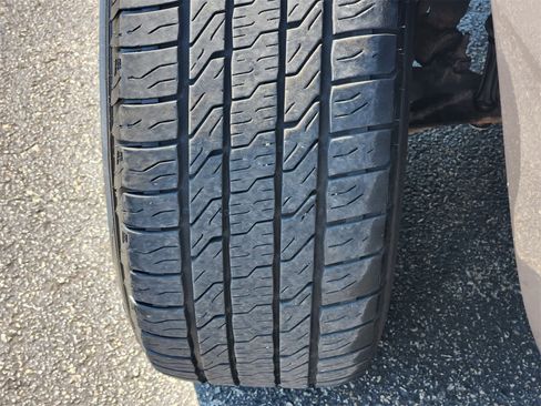 Used 2014 GMC Yukon SLT w/ Texas Edition image 10