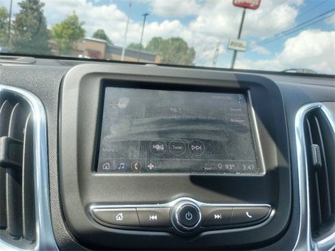 Used 2024 Chevrolet Equinox LT w/ LPO, Floor Liner Package image 29