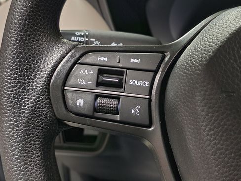 Certified 2024 Honda HR-V LX image 22