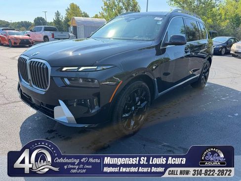 Used 2025 BMW X7 xDrive40i w/ Premium Package AWD/4WD image 1