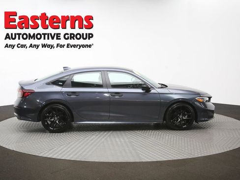 Used 2025 Honda Civic Sport image 43