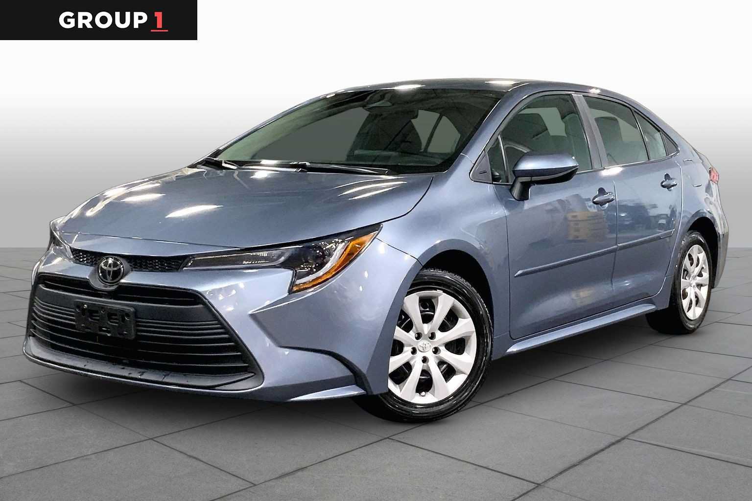 Certified 2024 Toyota Corolla LE FWD image 1