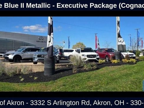 Used 2023 BMW M550i xDrive w/ Executive Package image 9