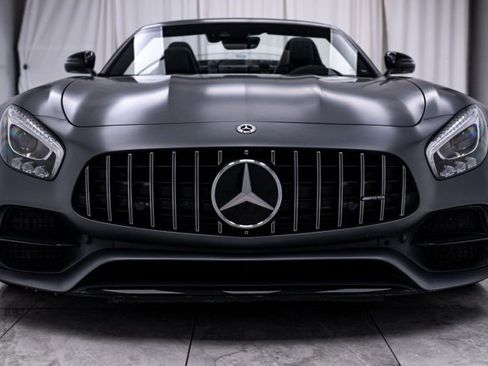 Used 2018 Mercedes-Benz AMG GT C image 5