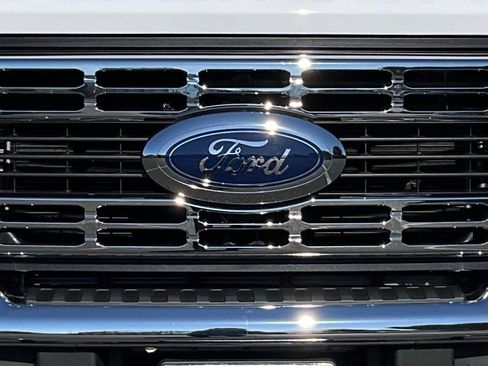 Used 2024 Ford F450 XL w/ XL Chrome Package image 66