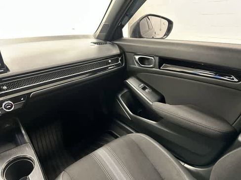 Used 2025 Honda Civic Sport image 13