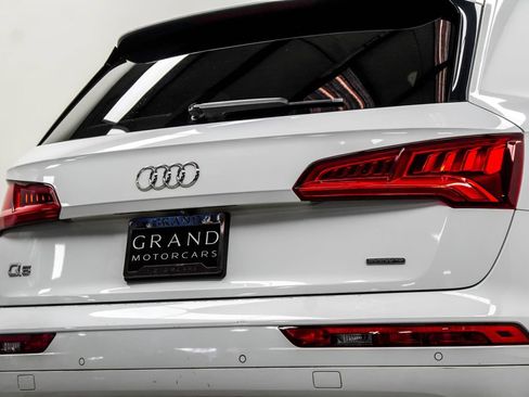 Used 2019 Audi Q5 2.0T Premium Plus w/ Premium Plus Package image 13