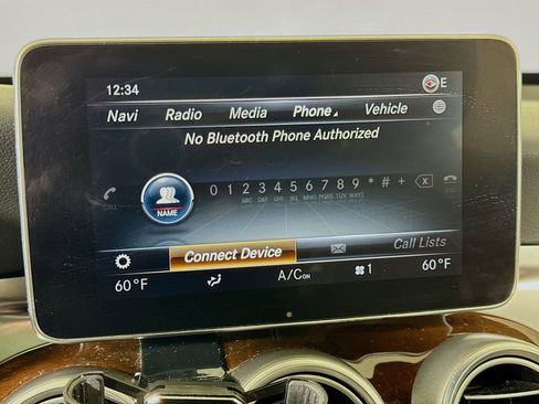 Used 2017 Mercedes-Benz GLC 300 4MATIC image 34